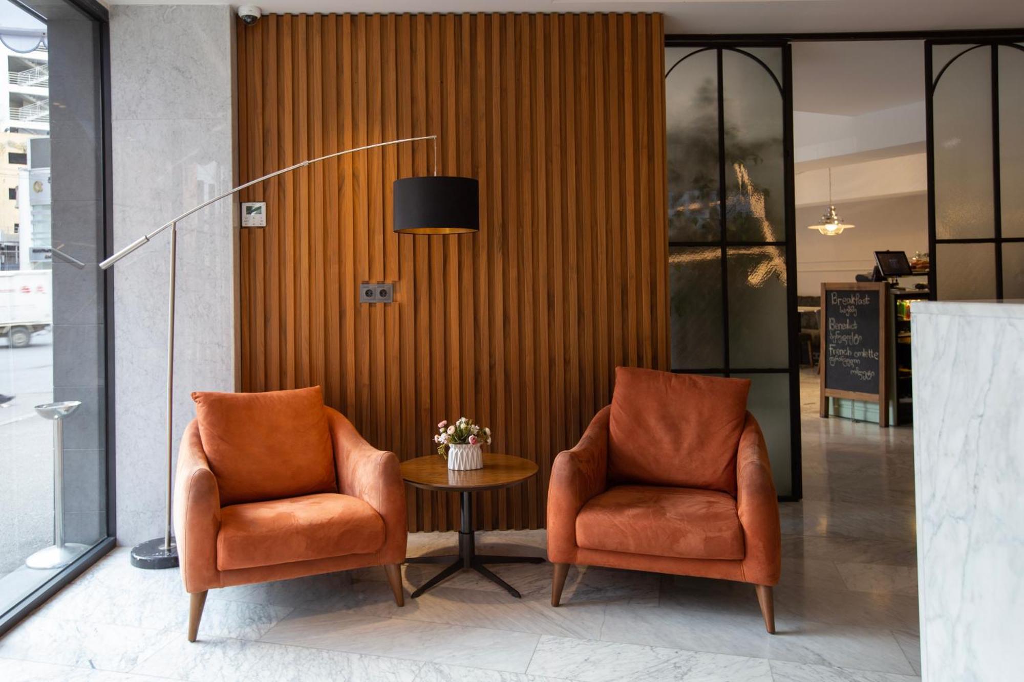 Avenue Hotel Тбилиси Екстериор снимка